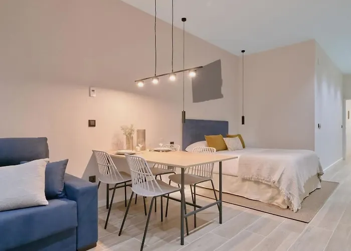 Romantic Apartment N6 Oceanografico Virkin Suites