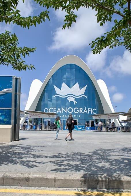 Romantic N6 Oceanografico By Virkin * Walencja